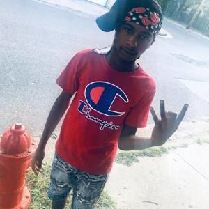 Meet your Posher, Kenneth